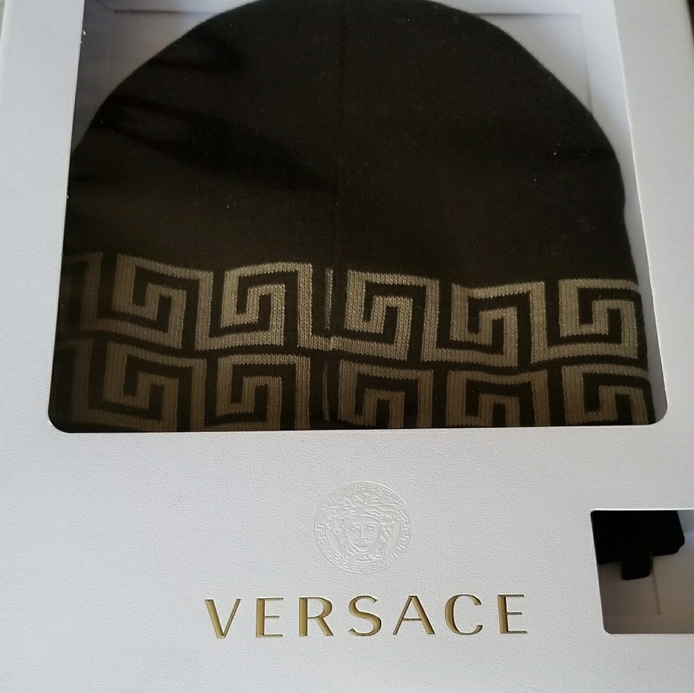AUTHETIC WOOL VERSACE HAT